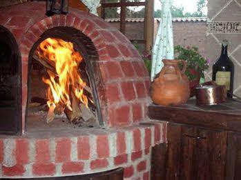 La Casa De Barro Lodge & Restaurant Chincheros  エクステリア 写真